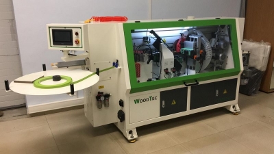 Автоматический кромкооблицовочный станок WoodTec Compact